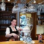 מלון Zum Doehlerwald 3*